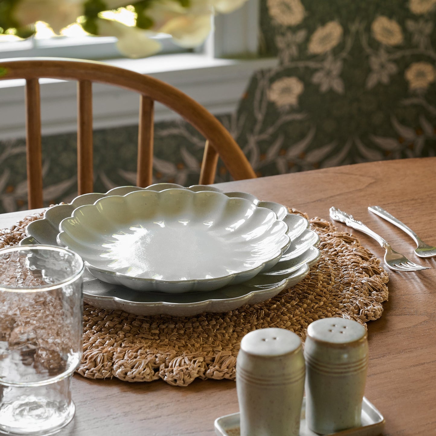 Amelia Round Placemat