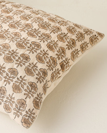 Natural Flora Block Print Quilt + Sham Set (King)