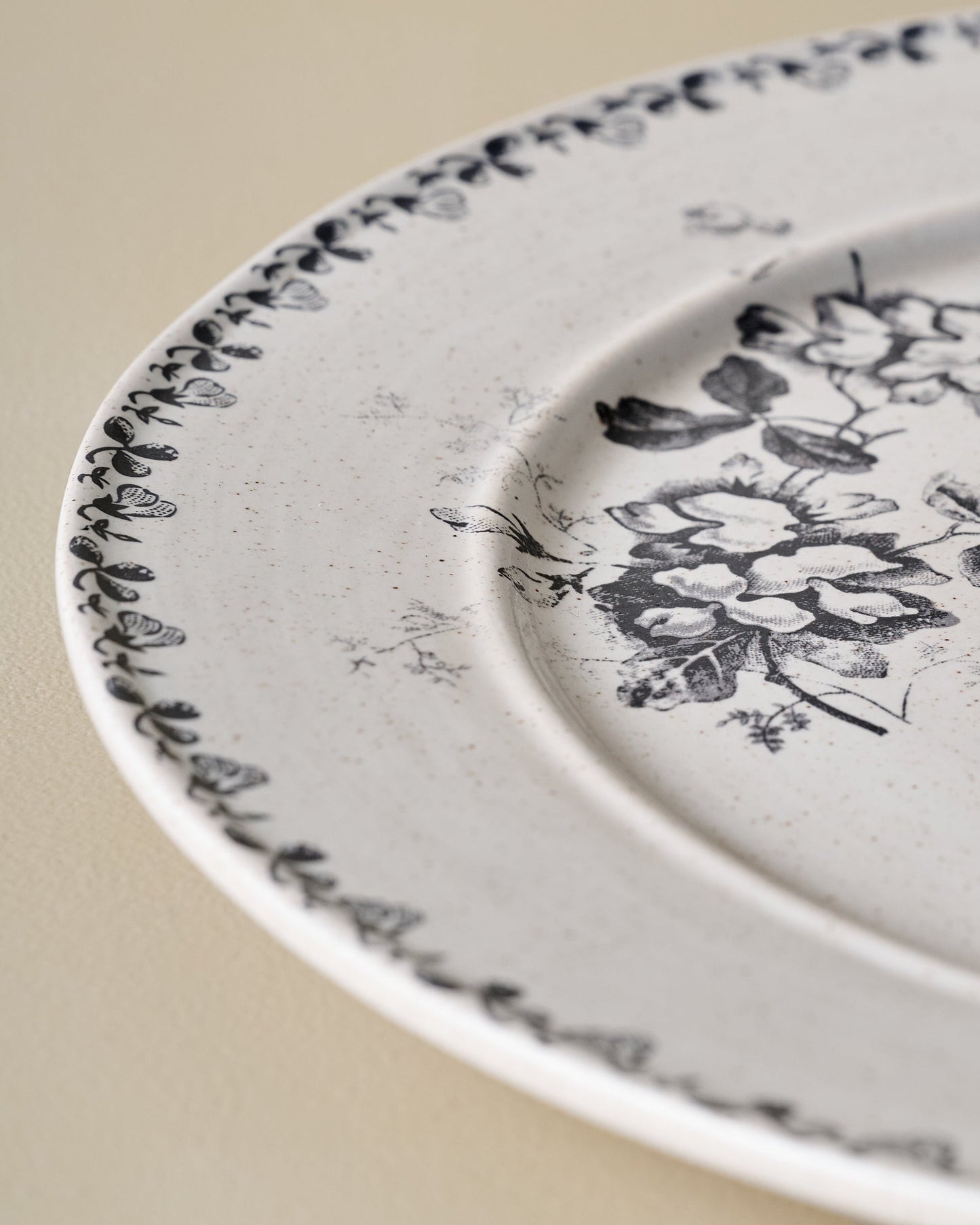 Heirloom Garden Navy Floral Plate